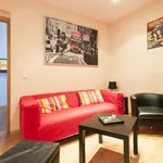 Rent 3 bedroom house in Madrid