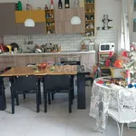 Rent 4 bedroom apartment of 90 m² in Levanto