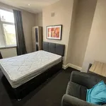 Rent 1 bedroom house in Leeds