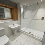 Rent 3 bedroom flat in North West England