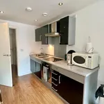 Rent 1 bedroom flat in Leeds