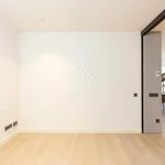 Rent 2 bedroom apartment of 132 m² in Barcelona