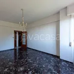 Rent 3 bedroom apartment of 96 m² in Genoa