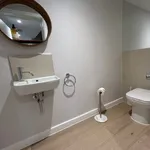 Rent 4 bedroom house in Newquay