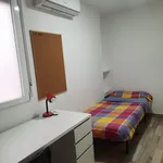 Rent 3 bedroom apartment in Valencia