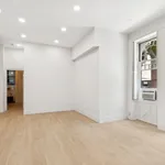 Rent 2 bedroom house in Brooklyn