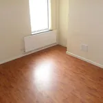 Rent 3 bedroom flat in West Midlands