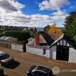 Rent 3 bedroom apartment in Newport-on-Tay