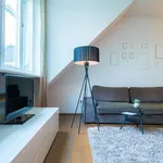 Miete 1 Schlafzimmer wohnung von 592 m² in vienna