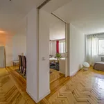 Alquilo 2 dormitorio apartamento de 95 m² en Madrid