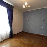 Rent 4 bedroom house of 112 m² in Touches