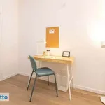 Rent 4 bedroom apartment of 80 m² in Milan