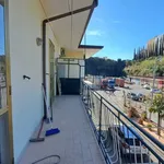 Affitto 5 camera appartamento di 105 m² in Salerno