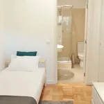 Rent a room in porto