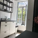 Rent a room of 150 m² in Lisboa