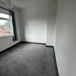 Rent 2 bedroom flat in West Midlands