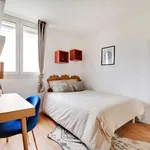 Rent a room in paris