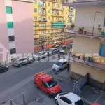 Affitto 4 camera appartamento di 125 m² in Salerno