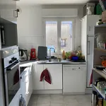 Rent 4 bedroom house of 89 m² in Le Vigneau