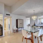 Rent 2 bedroom apartment of 431 m² in Palm-Beach