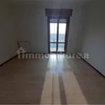 Rent 4 bedroom apartment of 80 m² in Piacenza