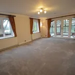 Rent 4 bedroom house in South East England