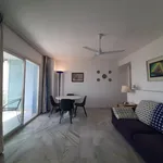 Alquiler vacacional en primera línea de playa.  VFT/MA/49044 Apartamento en Los Boliches Fuengirola