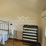 Rent 3 bedroom house of 75 m² in Ameglia