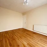 Rent 4 bedroom flat in the