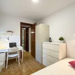 Rent a room of 75 m² in barcelona