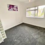 Rent 3 bedroom apartment in Yorkshire And The Humber