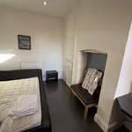 Rent 6 bedroom house in Worcester