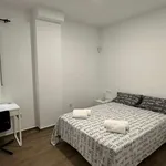 Rent 2 bedroom apartment in seville