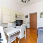 Rent 3 bedroom apartment of 80 m² in Milan