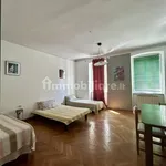 Rent 4 bedroom apartment of 80 m² in Triest