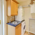 Rent 5 bedroom apartment in Guildford