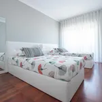 Rent 1 bedroom apartment in Porto