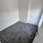 Rent 3 bedroom flat in Wales