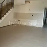 Rent 4 bedroom apartment of 95 m² in Roma