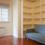 Rent 3 bedroom apartment of 173 m² in madrid