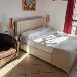 Rent 2 bedroom apartment of 50 m² in Milano