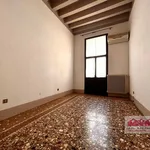 Affitto 3 camera appartamento di 120 m² in Vicenza