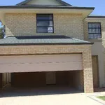 Rent 3 bedroom apartment in Meadow Springs