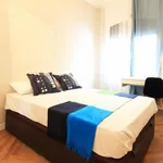 Rent 13 bedroom apartment in Madrid