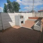 Rent 3 bedroom house in Roodepoort