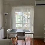 Rent 1 bedroom apartment of 77 m² in lisbon