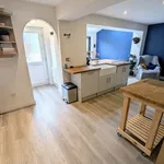 Rent 4 bedroom house in Wales