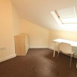 Rent 7 bedroom flat in East Midlands