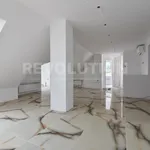 Rent 4 bedroom apartment of 170 m² in Манастирски ливади