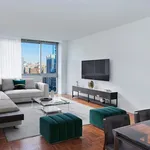 Rent 2 bedroom apartment of 103 m² in New York